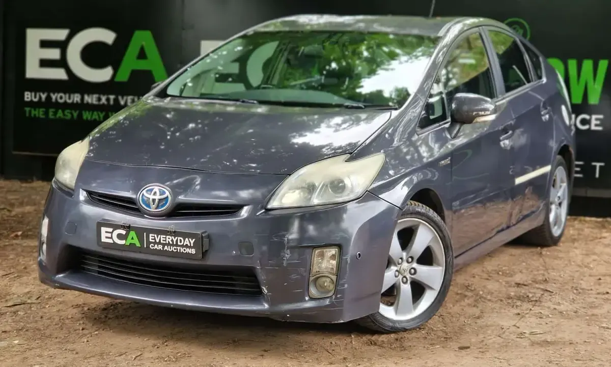 Used Toyota Prius 136 HP (100 kW) 2010 Grey Hatchback