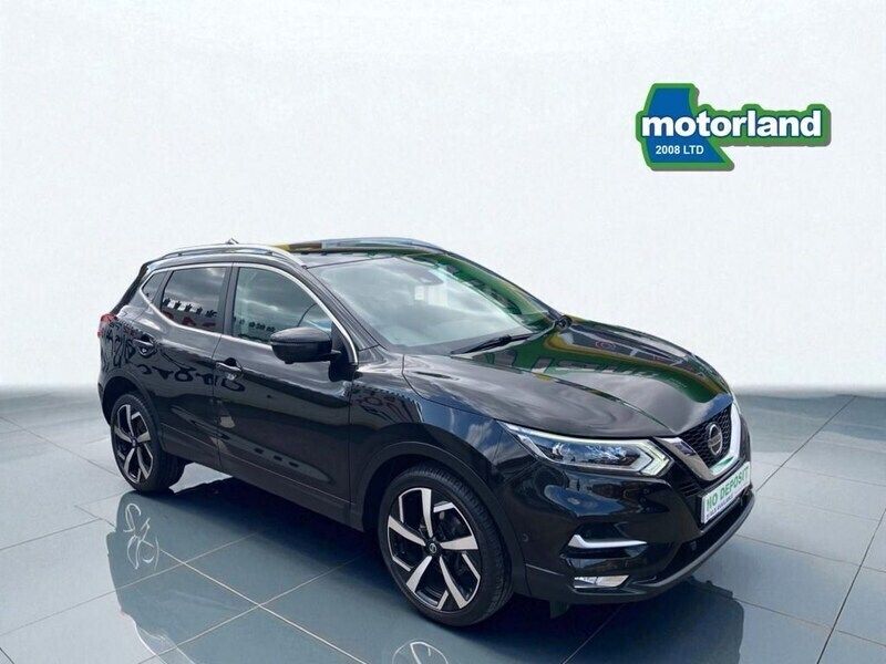 Black Used 2019 Nissan Qashqai S SUV | £12,999 (Fair price) - Image 1/4