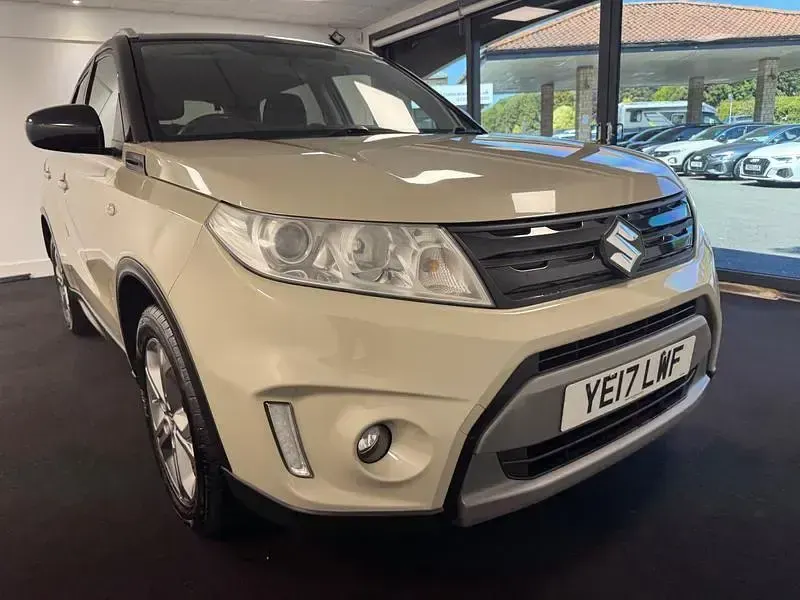 Käytetty Suzuki Vitara SZ-T 120 HP (88 kW) 2017 Peessi Katumaasturi