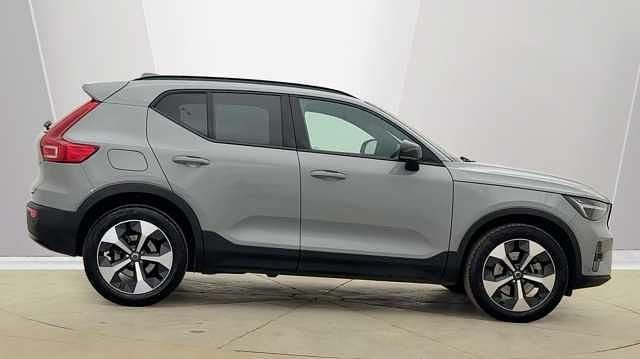 Usado Volvo XC40 Plus 194 HP (142 kW) 2026 SUV