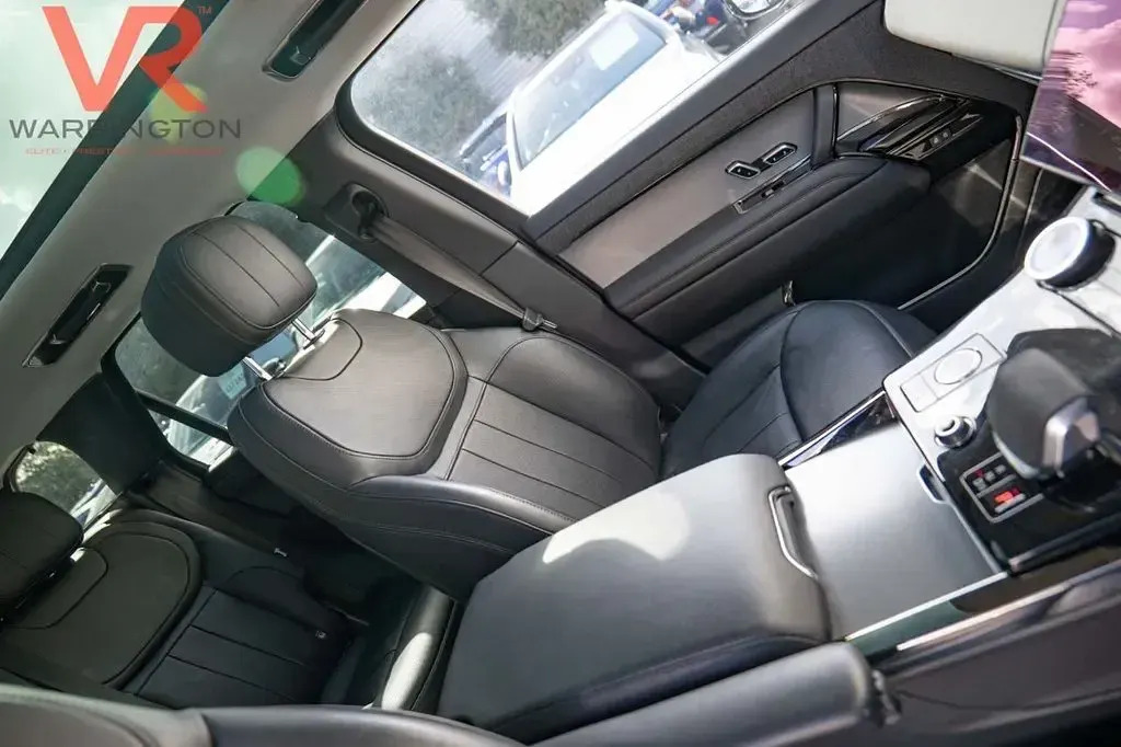 Used Land Rover Range Rover Sport SE 300 HP (220 kW) 2023 Grey SUV