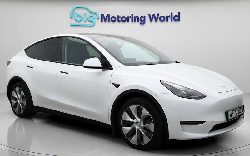Used 2023 Tesla Model Y Long Range AWD SUV | £26,500 - Image 1/4
