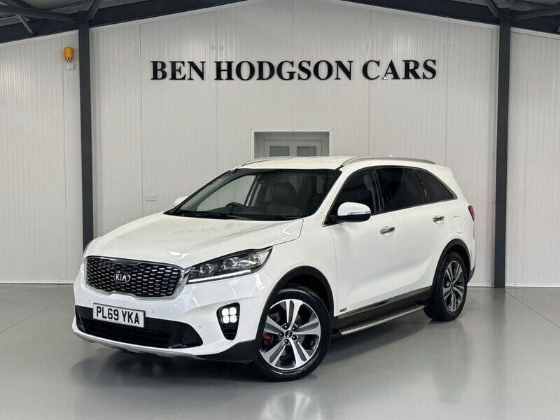 White Used 2020 Kia Sorento GT-Line SUV | £22,995 (Fair price) - Image 1/4