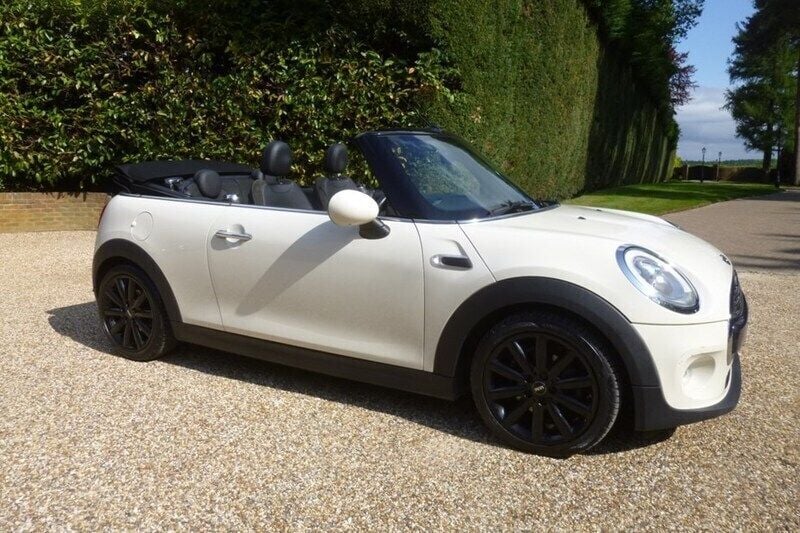 Used 2017 Mini Cooper Hatchback | £10,950 (A bit pricey) - Image 1/1