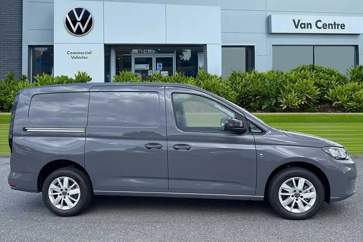 Used VW Caddy Pro 113 HP (83 kW) 2026 Grey MPV
