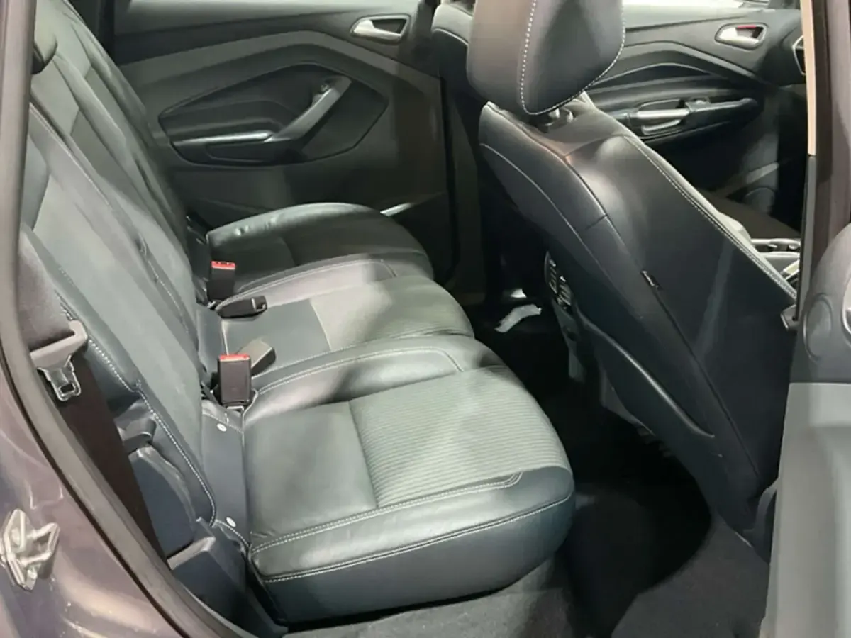 Used Ford C-MAX Titanium X 115 HP (84 kW) 2014 Brown MPV