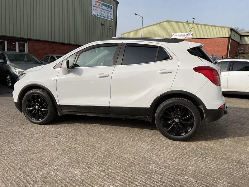 Used Vauxhall Mokka X Elite 115 HP (84 kW) 2016 White SUV