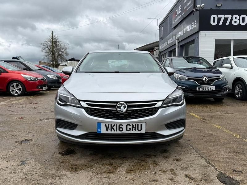 Used Vauxhall Astra Design Edition 2016 Silver Hatchback