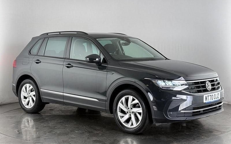 Used 2024 VW Tiguan Life SUV | £18,550 (Super price) - Image 1/3