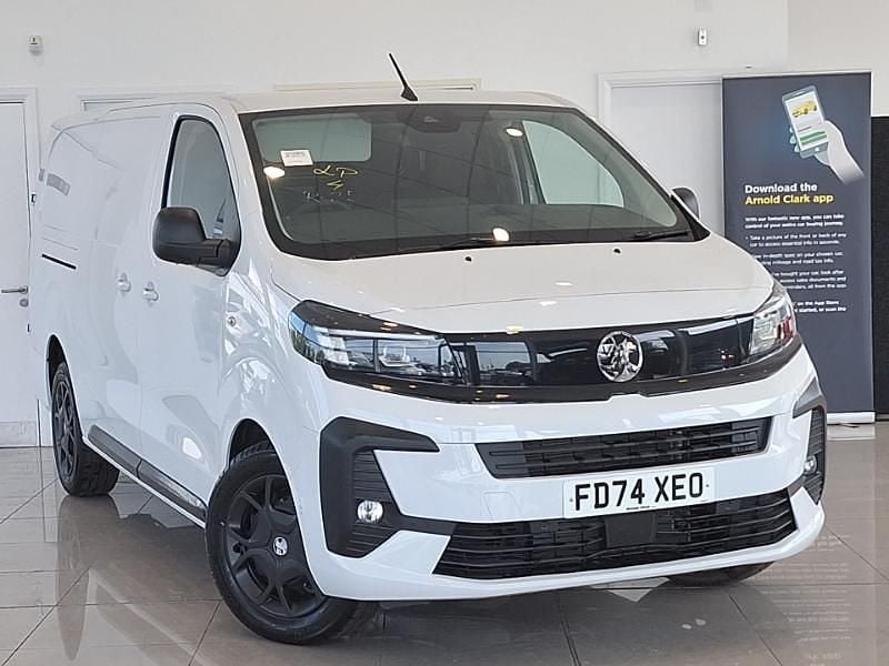White Used 2024 Vauxhall Vivaro Van | £20,998 (Good price) - Image 1/4