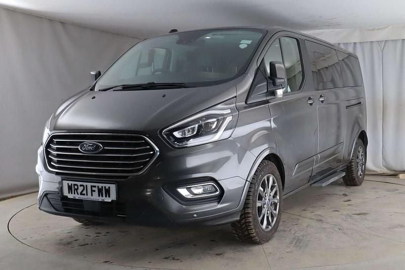 Used Ford Tourneo Titanium X 185 HP (136 kW) 2021 Grey MPV