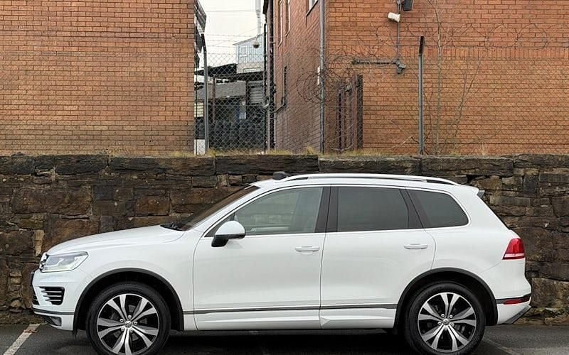 Used VW Touareg R-line 262 HP (192 kW) 2017 SUV