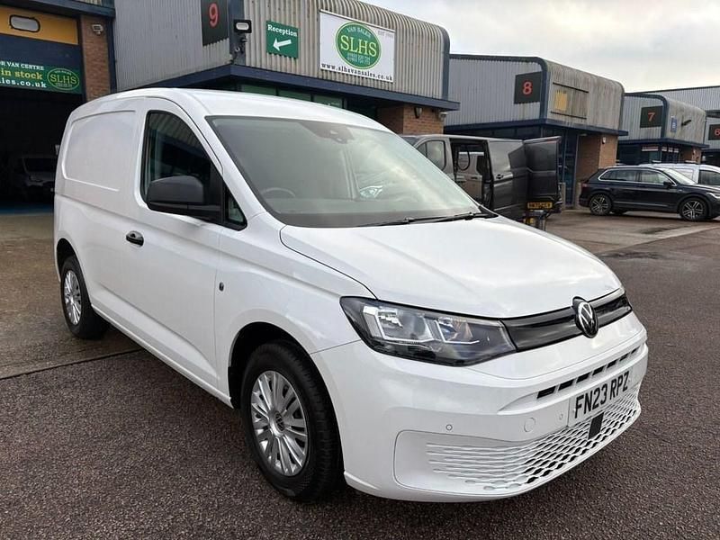 White Used 2023 VW Caddy S MPV | £18,195 (Super price) - Image 1/4