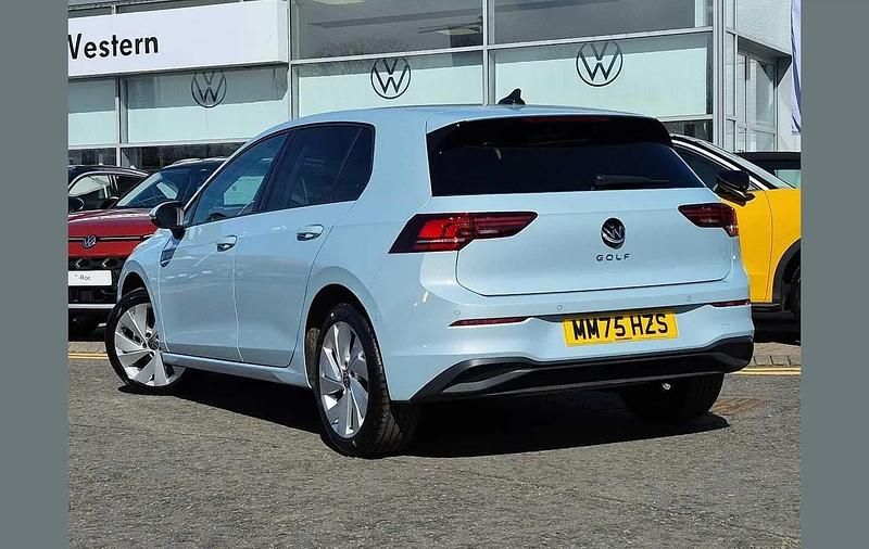 Used VW Golf VIII Match 113 HP (83 kW) 2025 Blue Hatchback