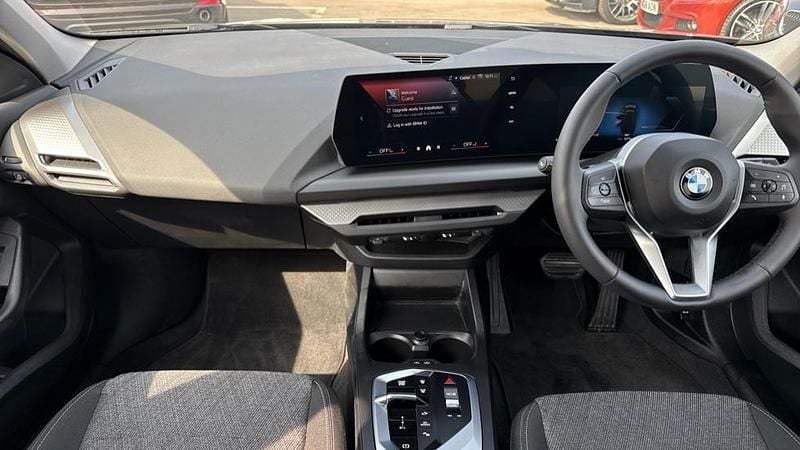 Used BMW 120 Sport Line 168 HP (123 kW) 2025 Black Hatchback