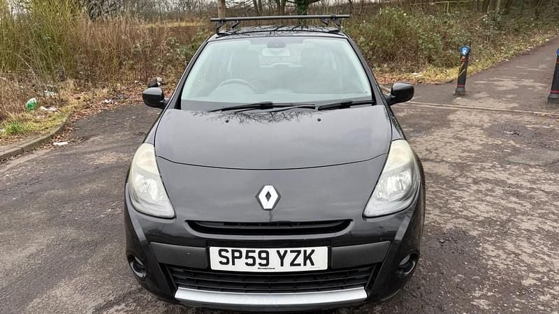 Used Renault Clio II Dynamique 2009 Black Hatchback