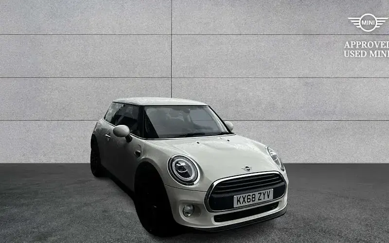 Used Mini ONE Hatch 102 HP (75 kW) 2018 Hatchback