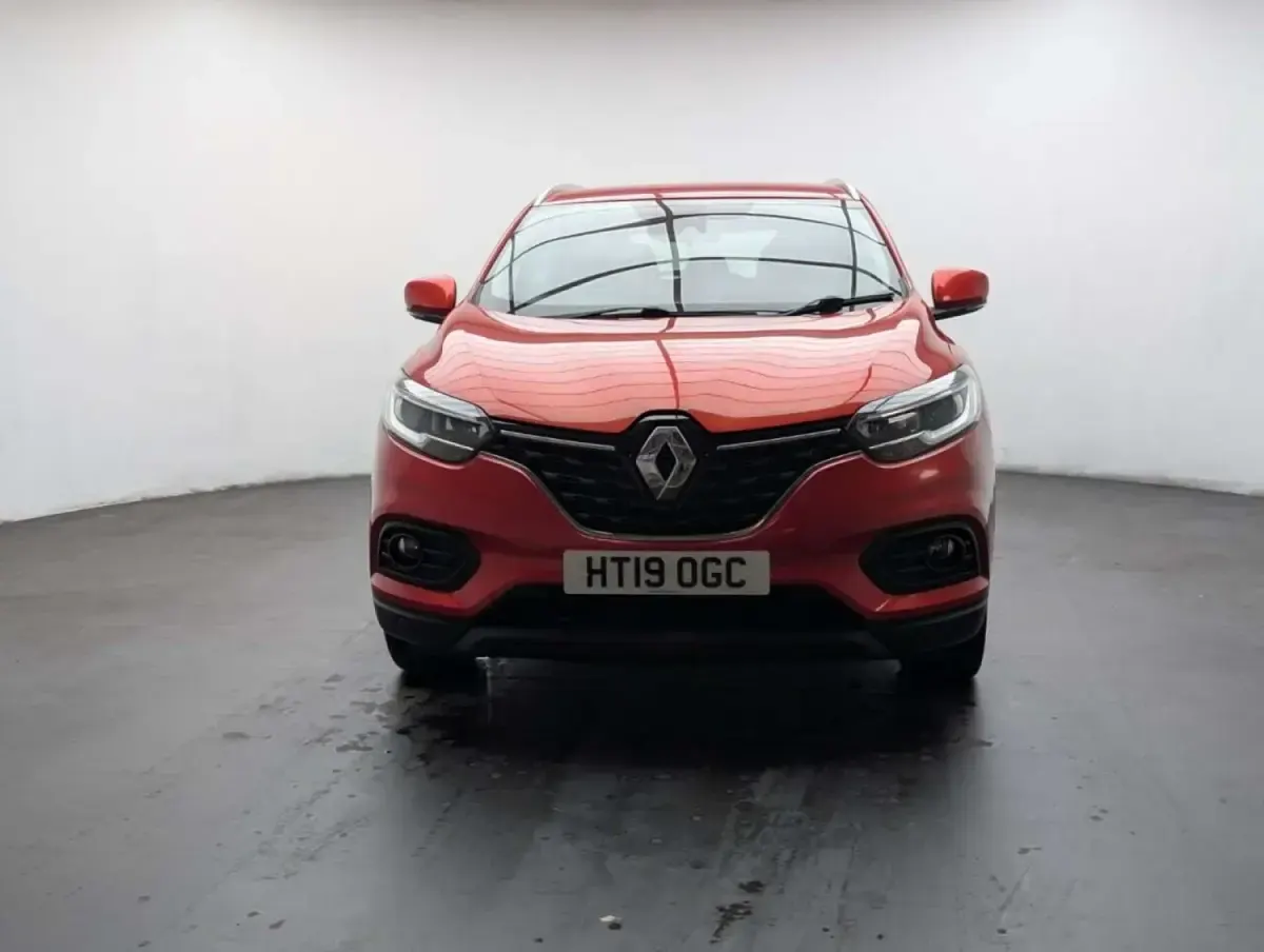 Usado Renault Kadjar Iconic 140 CV (102 kW) 2019 Rojo SUV