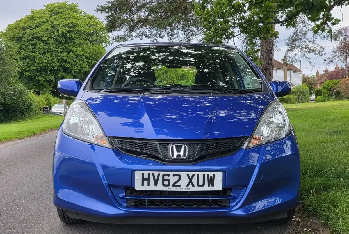 Used Honda Jazz ES 99 HP (72 kW) 2012 Blue Hatchback
