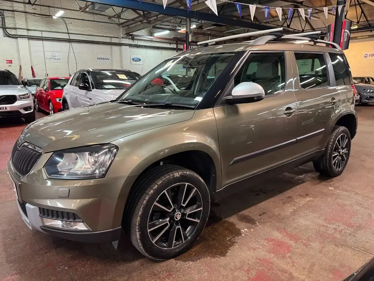 Used Skoda Yeti Elegance 105 HP (77 kW) 2014 Green SUV