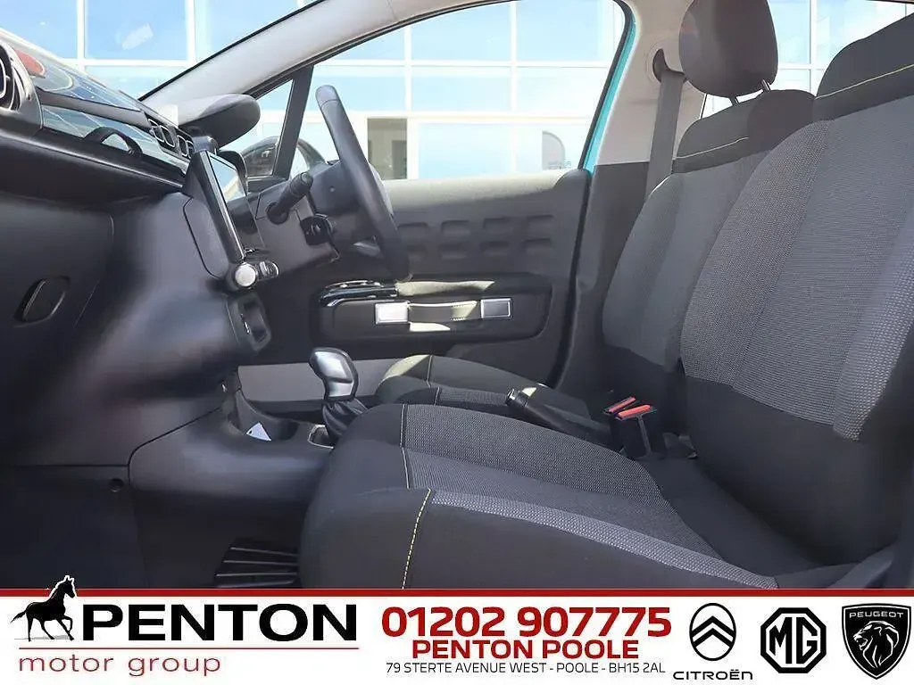 Used Citroën C3 PureTech 108 HP (79 kW) 2022 Blue Hatchback