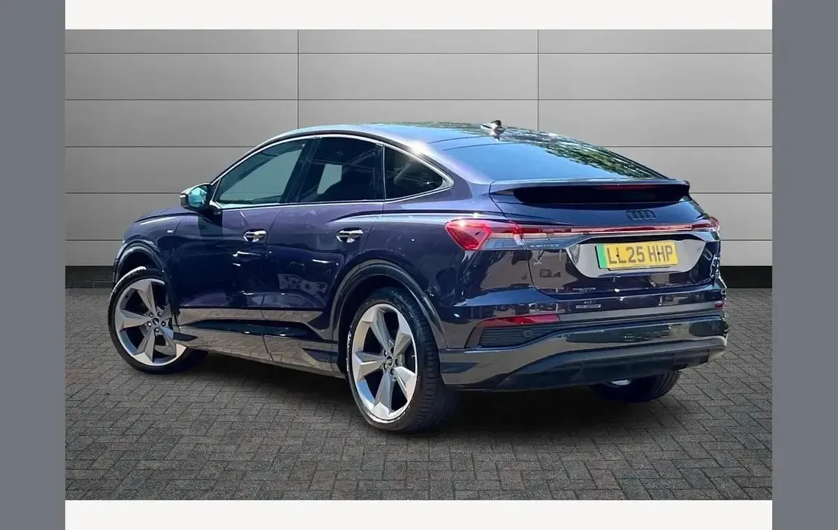 Used Audi Q4 e-tron Black Edition 210 kW (286 HP) 2025 Other SUV