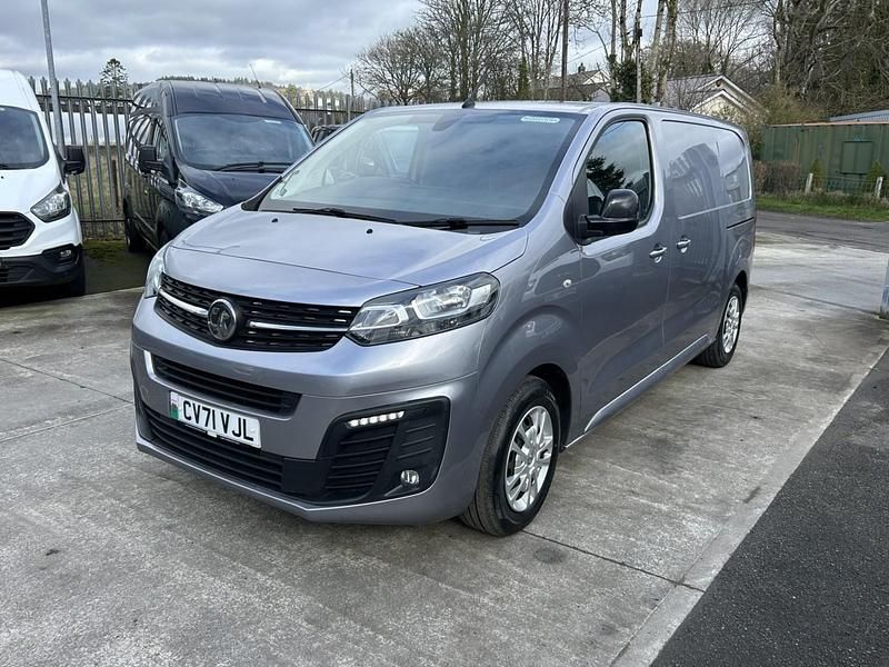 Used Vauxhall Vivaro Sportive 100 HP (73 kW) 2022 Grey MPV