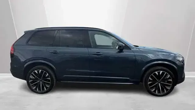 Usado Volvo XC90 Ultra 455 CV (334 kW) 2025 Azul SUV