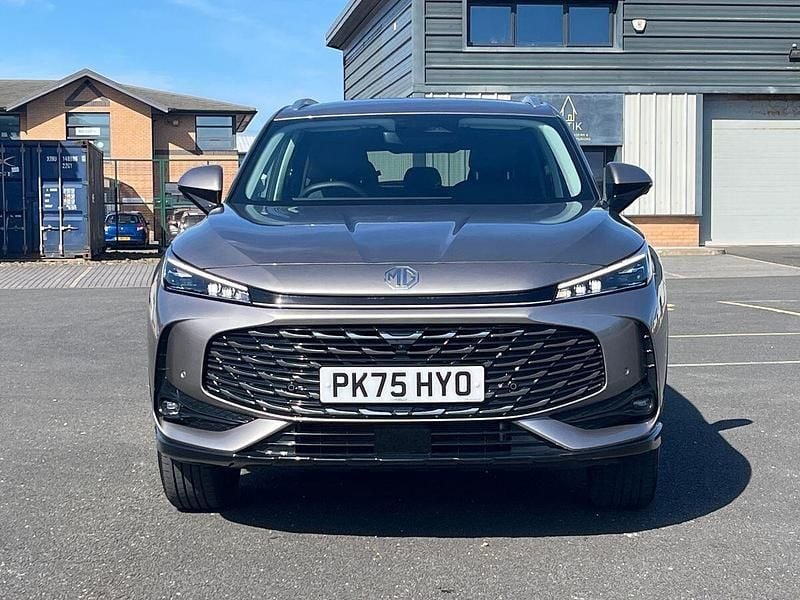 Used MG HS SE 170 HP (125 kW) 2024 Red SUV