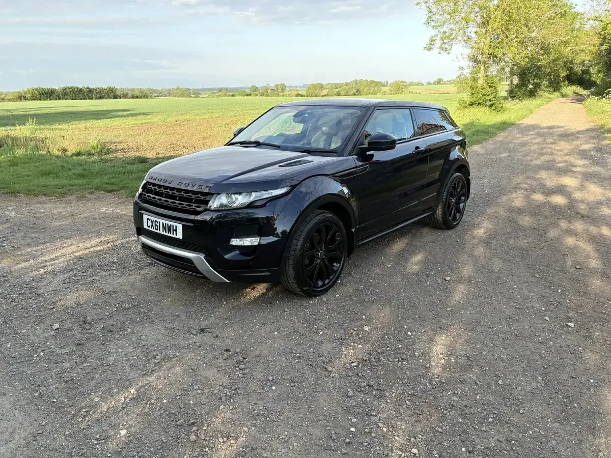 Used Land Rover Range Rover evoque Dynamic 240 HP (176 kW) 2011 Blue Coupe
