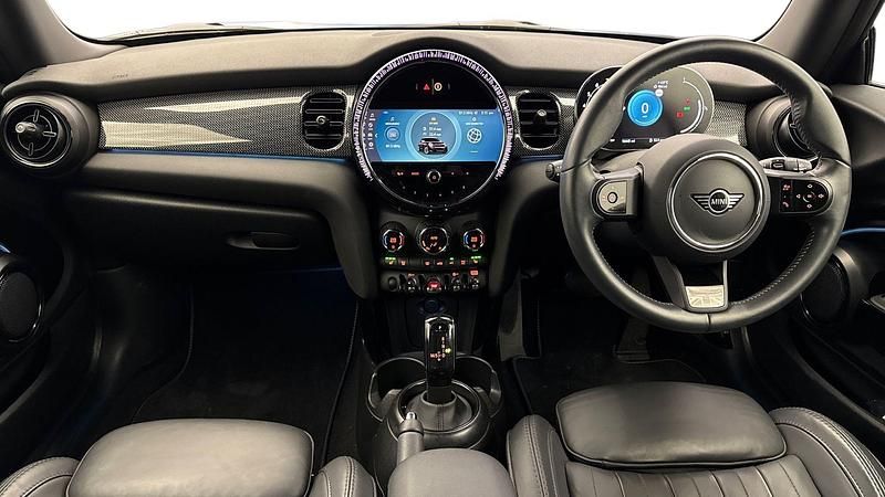 Used Mini Cooper Exclusive 134 HP (98 kW) 2023 Black Hatchback