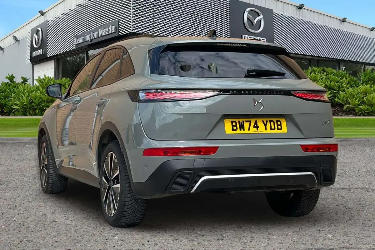Used DS Automobiles DS7 Crossback 131 HP (96 kW) 2024 Grey SUV