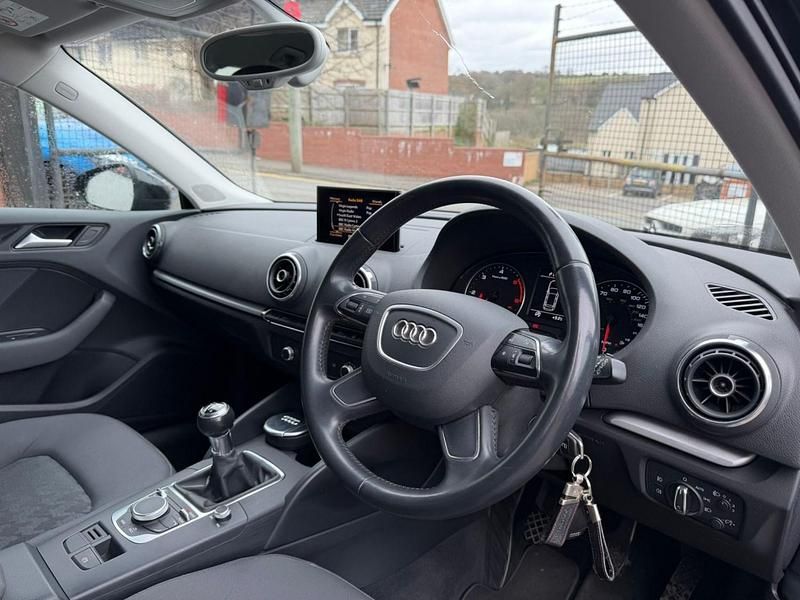 Used Audi A3 110 HP (80 kW) 2014 Black Hatchback