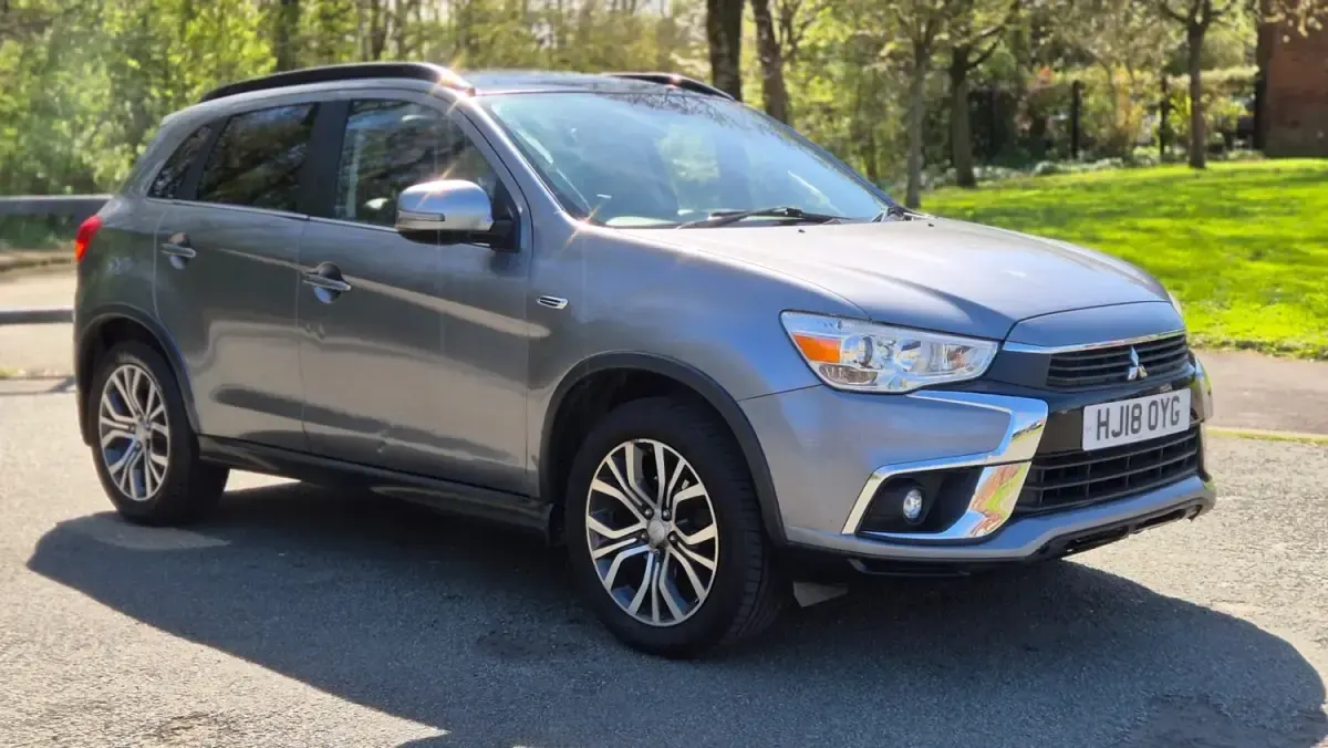Usado Mitsubishi ASX 114 HP (83 kW) 2018 Cinzento SUV