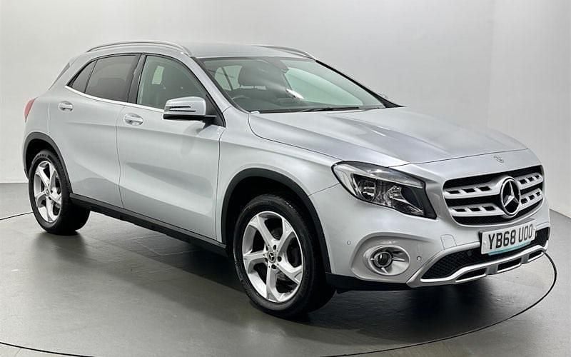 Used 2019 Mercedes 200 Executive Hatchback | £13,991 - Image 1/3