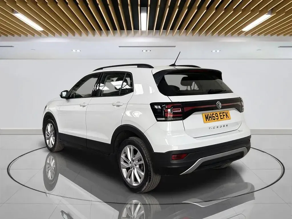 Used VW T-Cross SE 115 HP (84 kW) 2019 White SUV