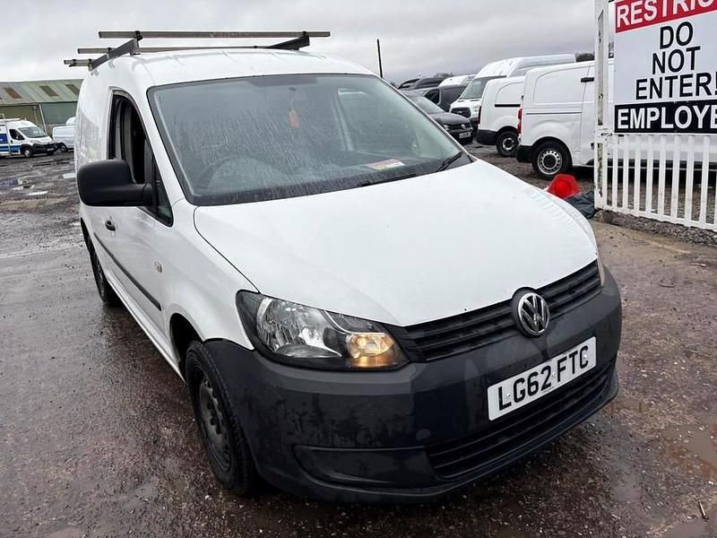 Used VW Caddy 75 HP (55 kW) 2012 White MPV