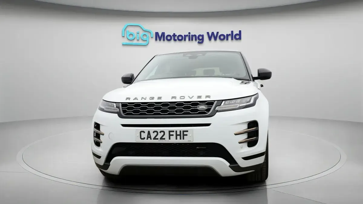 Used Land Rover Range Rover evoque R-Dynamic 207 HP (152 kW) 2022 White SUV