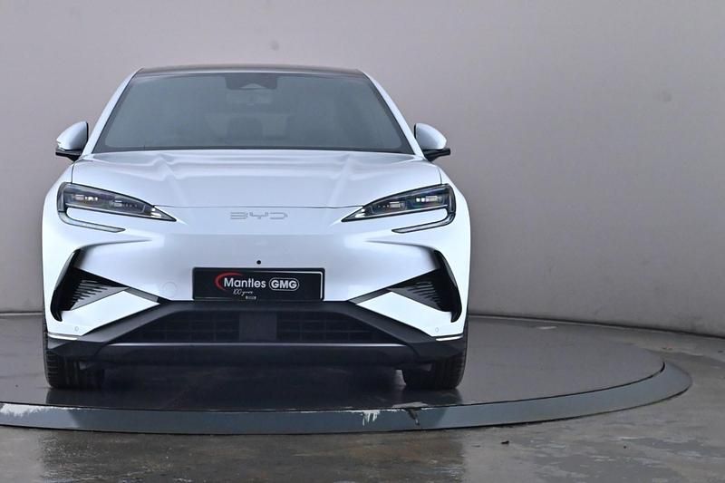 Used BYD Sealion 7 389 kW (530 HP) 2025 Polar white SUV