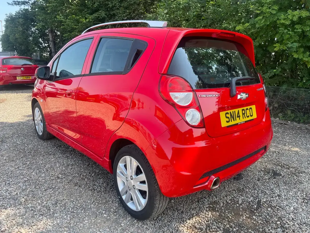 Used Chevrolet Spark LTZ 82 HP (60 kW) 2014 Red Hatchback