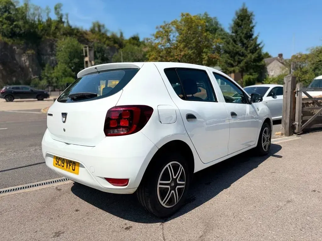 Used Dacia Sandero Essentiel 2019 White Hatchback