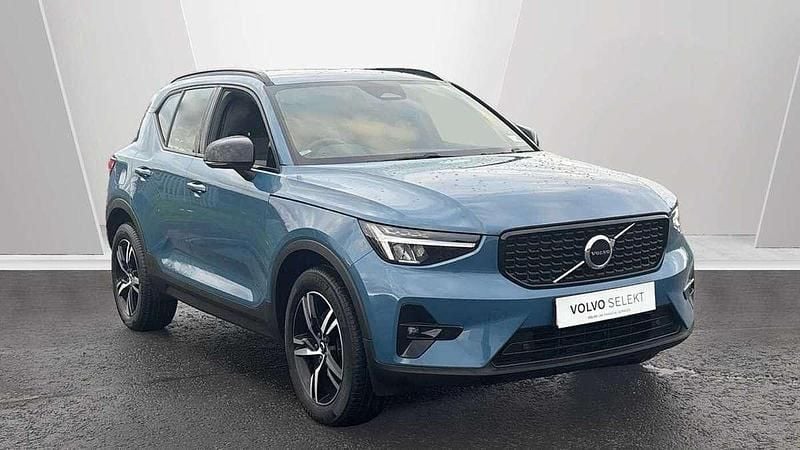 Blue Used 2022 Volvo XC40 Plus SUV | £29,495 (Fair price) - Image 1/3