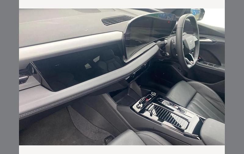 Used Audi Q6 e-tron S-Line 225 kW (306 HP) 2025 Grey SUV