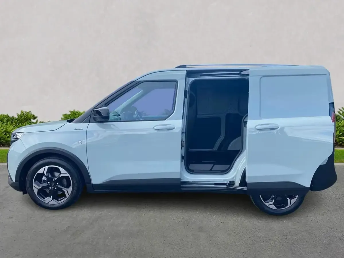 Usado Ford Transit Active 125 CV (91 kW) 2024 Gris Van