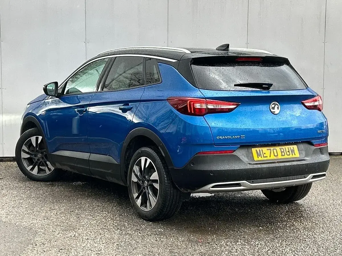 Second-hand Vauxhall Grandland X SRi 131 CP (96 kW) 2020 Albastru SUV