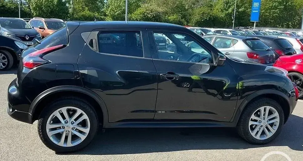 Used Nissan Juke Acenta Premium 115 HP (84 kW) 2015 Black SUV