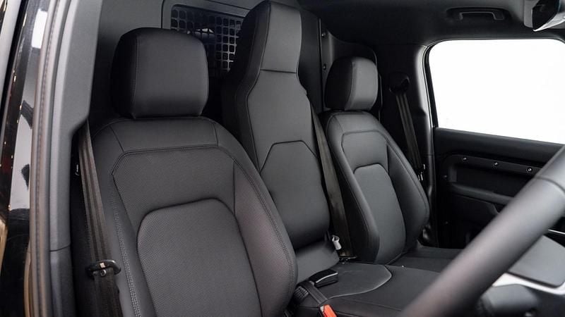 New Land Rover Defender S 2026 SUV