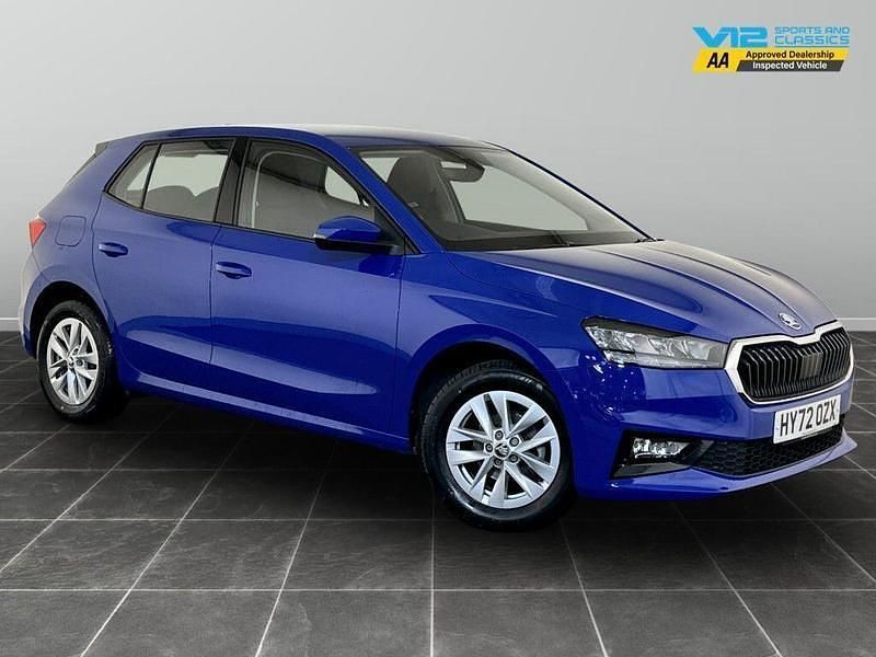 Blue Used 2022 Skoda Fabia Comfort Hatchback | £12,295 (Good price) - Image 1/2