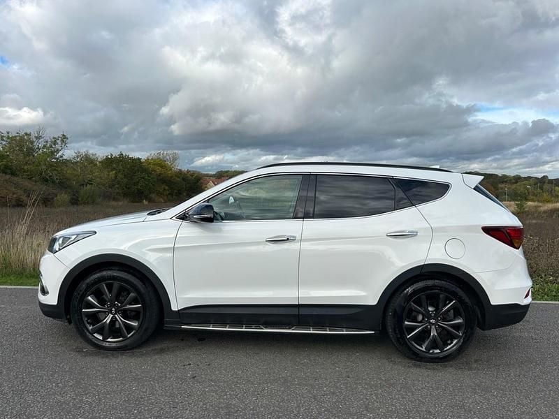 White Used 2016 Hyundai Santa Fe Edition SUV | £12,995 (Fair price) - Image 1/4