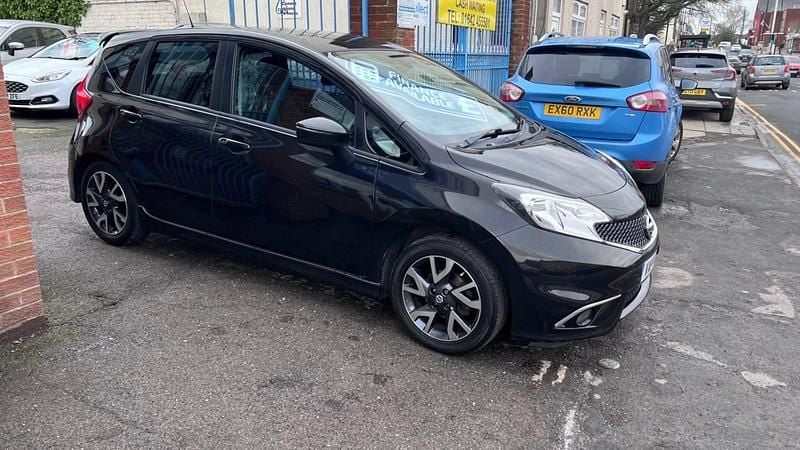 Used Nissan Note Acenta Premium 80 HP (58 kW) 2014 Black Hatchback